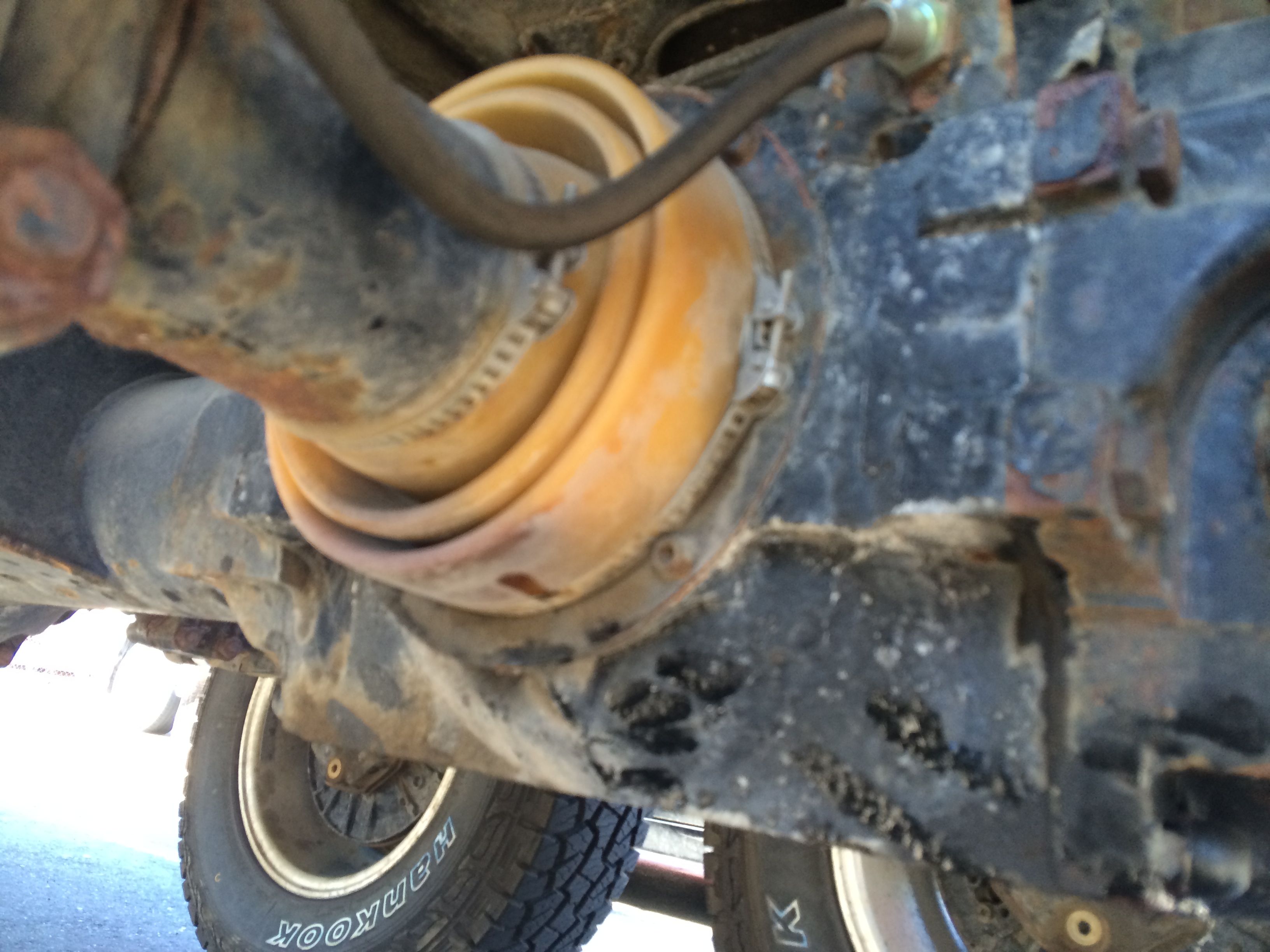 left rear rear axle.jpg