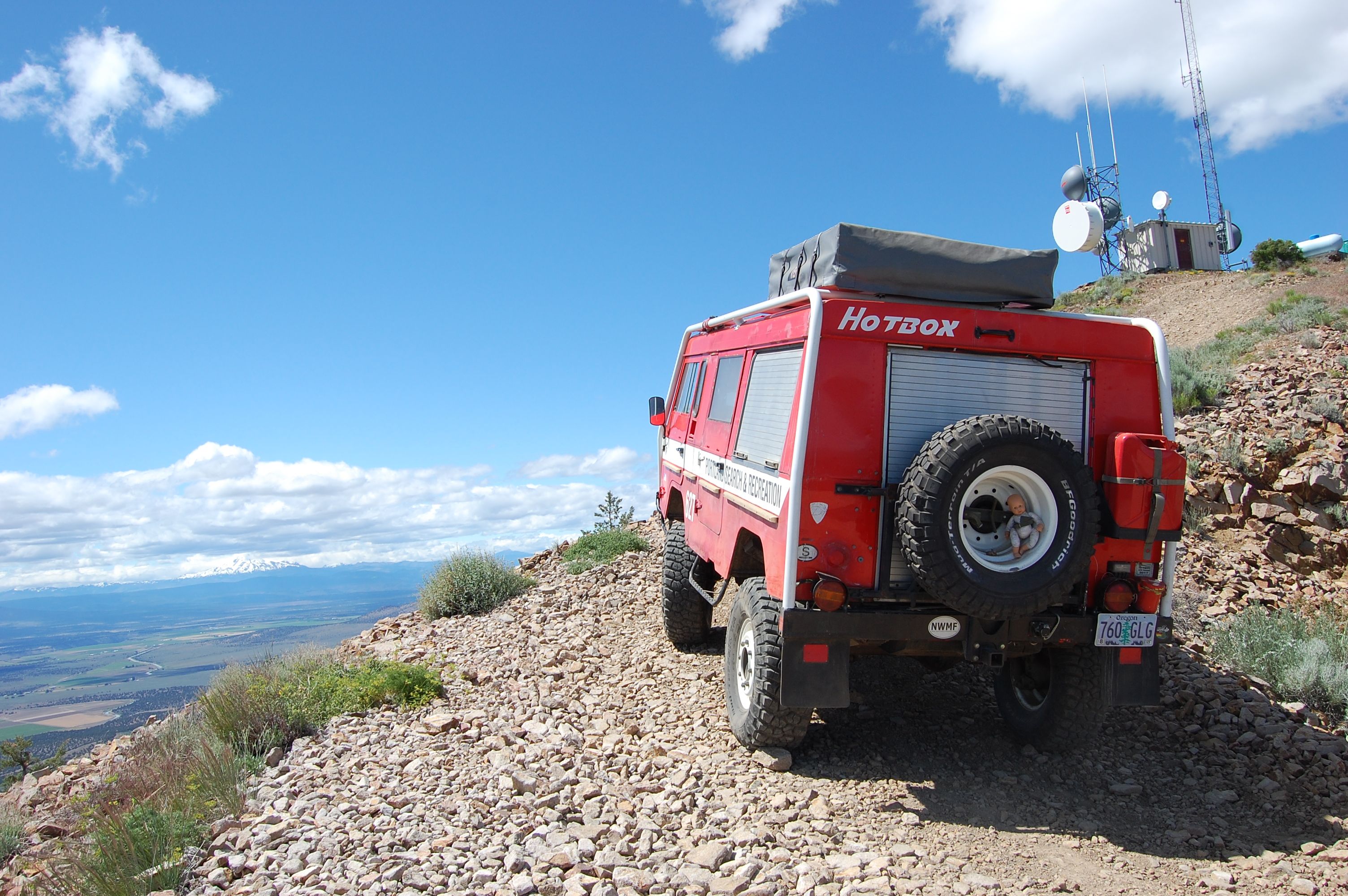 5,600' up with a commanding view West towards the Cascades